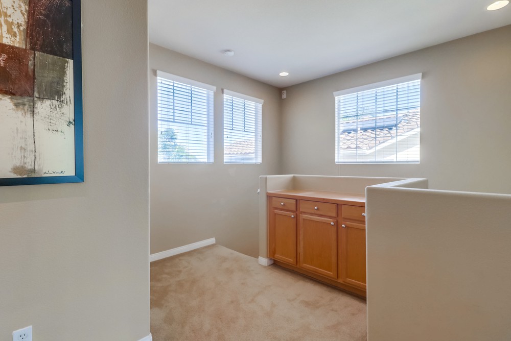 Virtual tour photo 20 of 40 for 5171 Mariner Dr