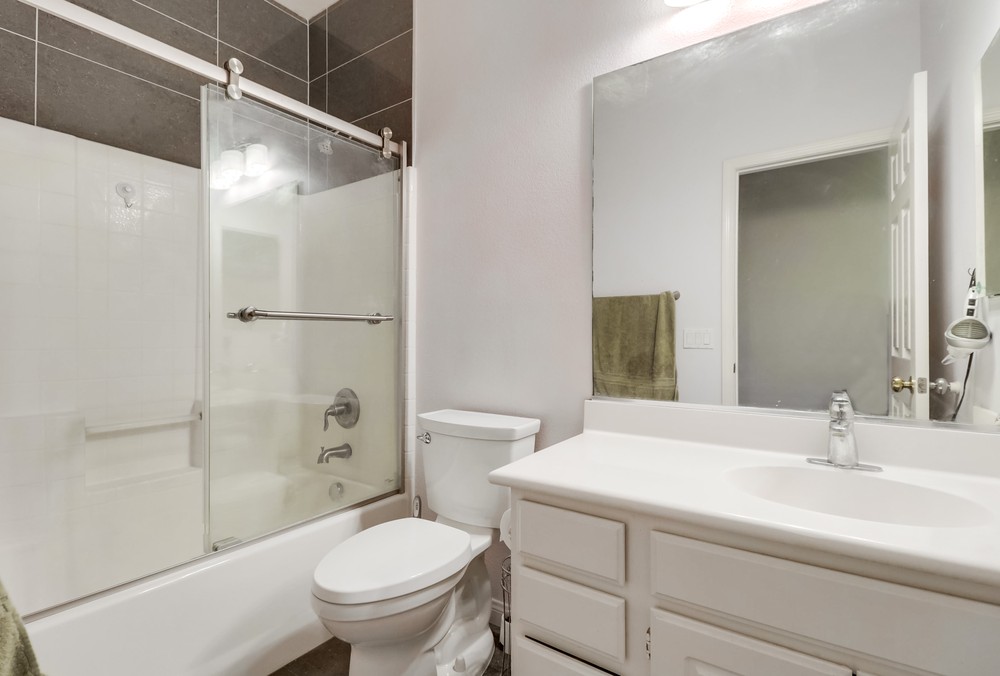 Virtual tour photo 34 of 40 for 5171 Mariner Dr