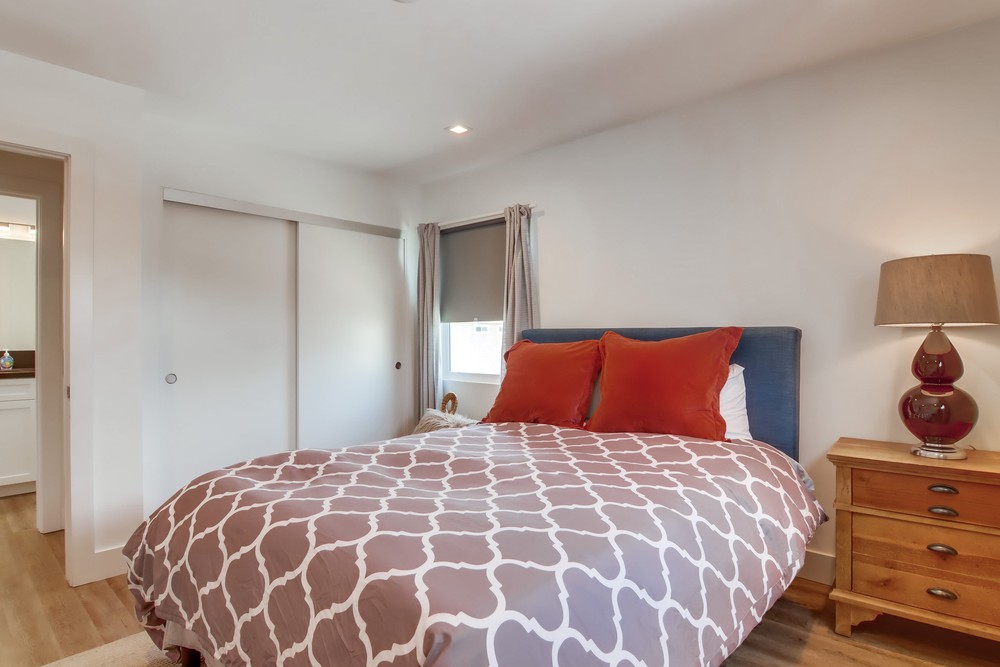 Virtual tour photo 18 of 43 for 5174 Brighton Ave