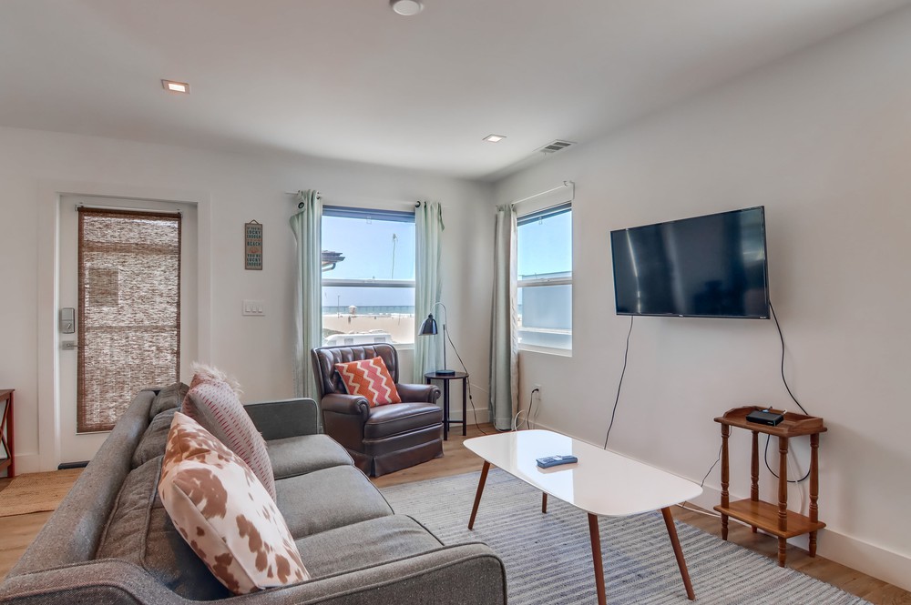 Virtual tour photo 25 of 43 for 5174 Brighton Ave