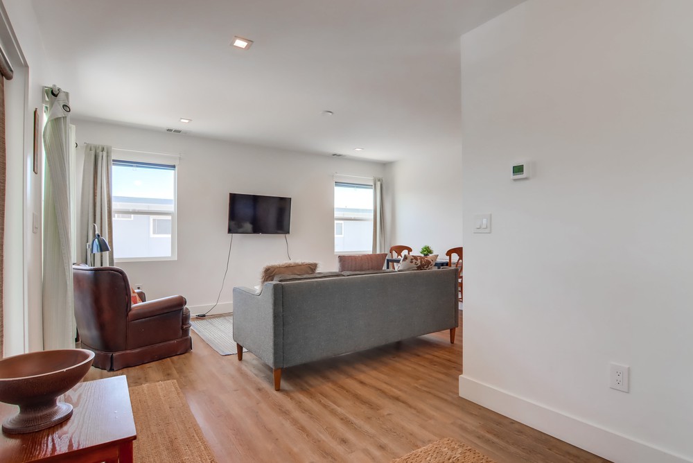 Virtual tour photo 37 of 43 for 5174 Brighton Ave