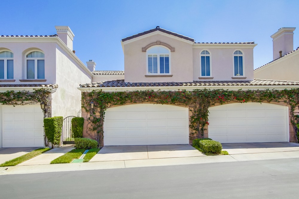 Virtual tour photo 3 of 48 for 5178 Renaissance Ave