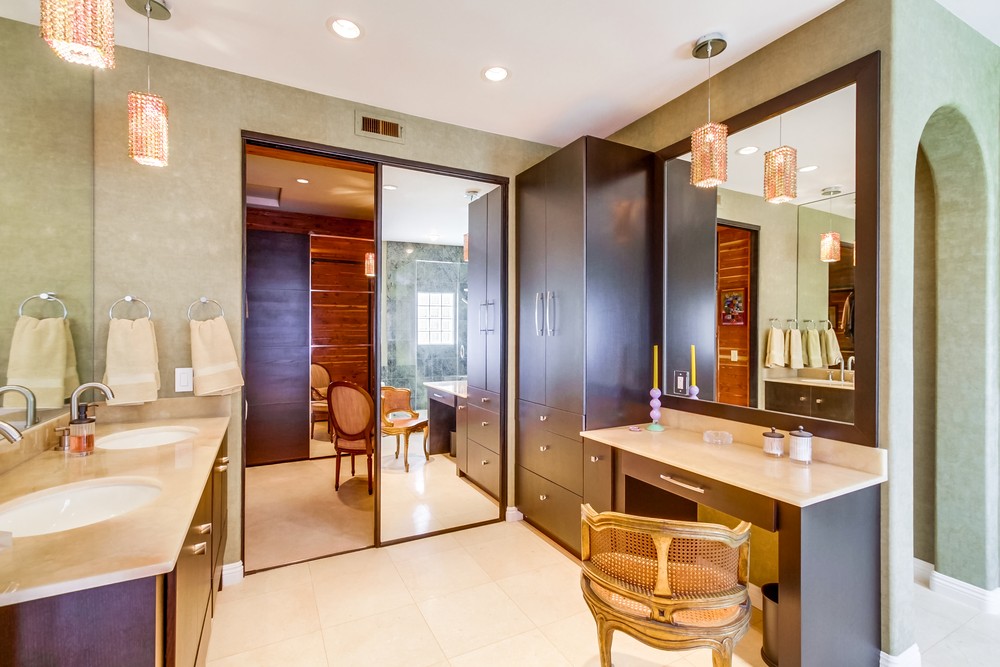 Virtual tour photo 35 of 48 for 5178 Renaissance Ave