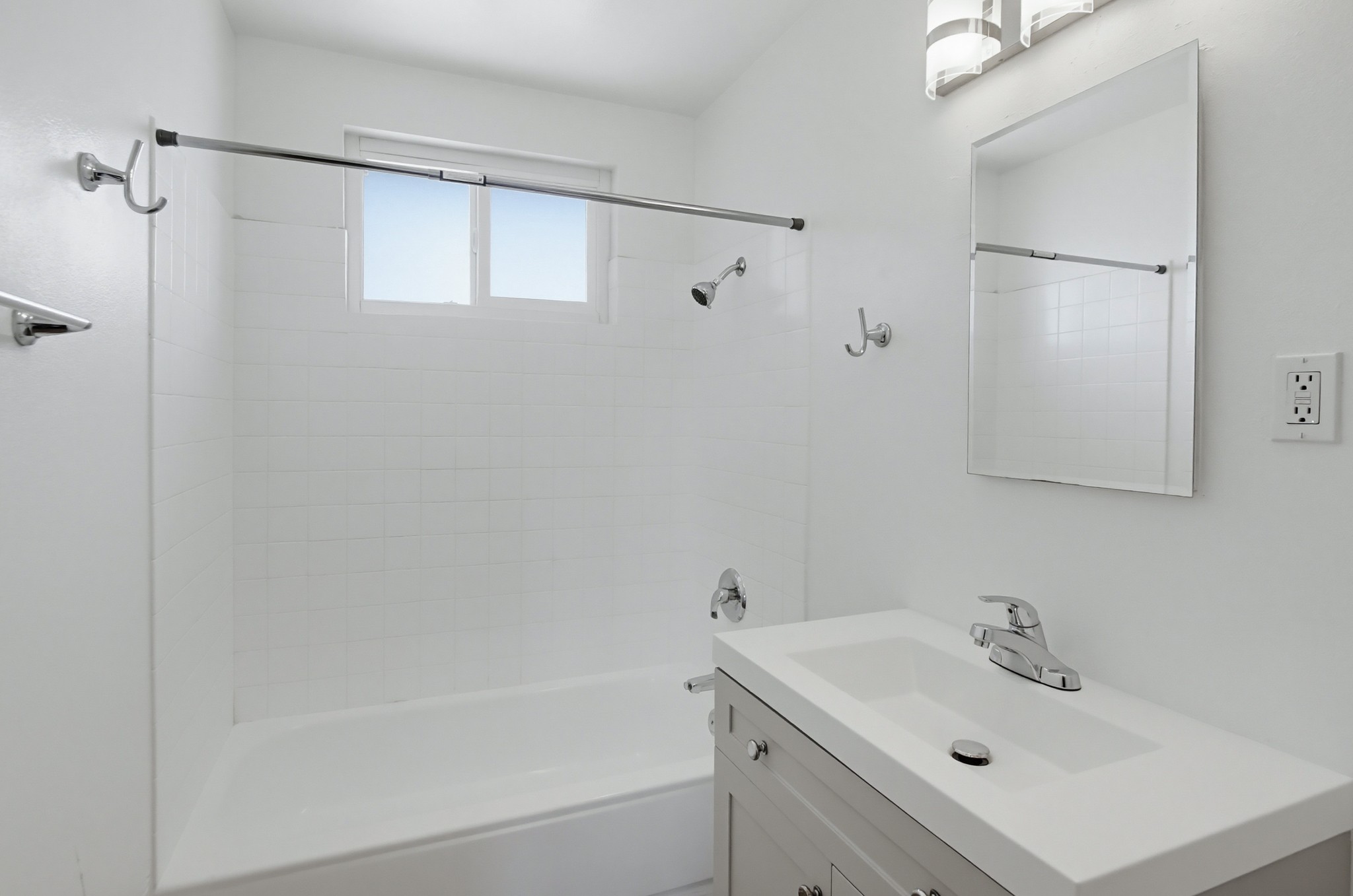 Virtual tour photo 19 of 24 for 519 E St