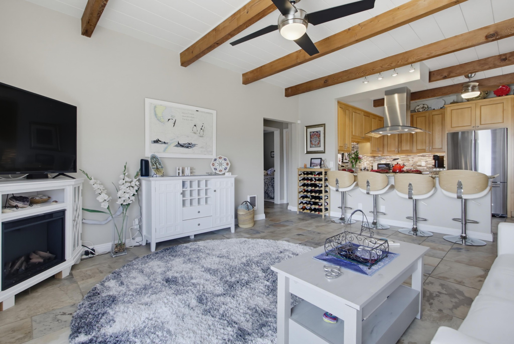 Virtual tour photo 12 of 37 for 519 Stratford Ct Unit R