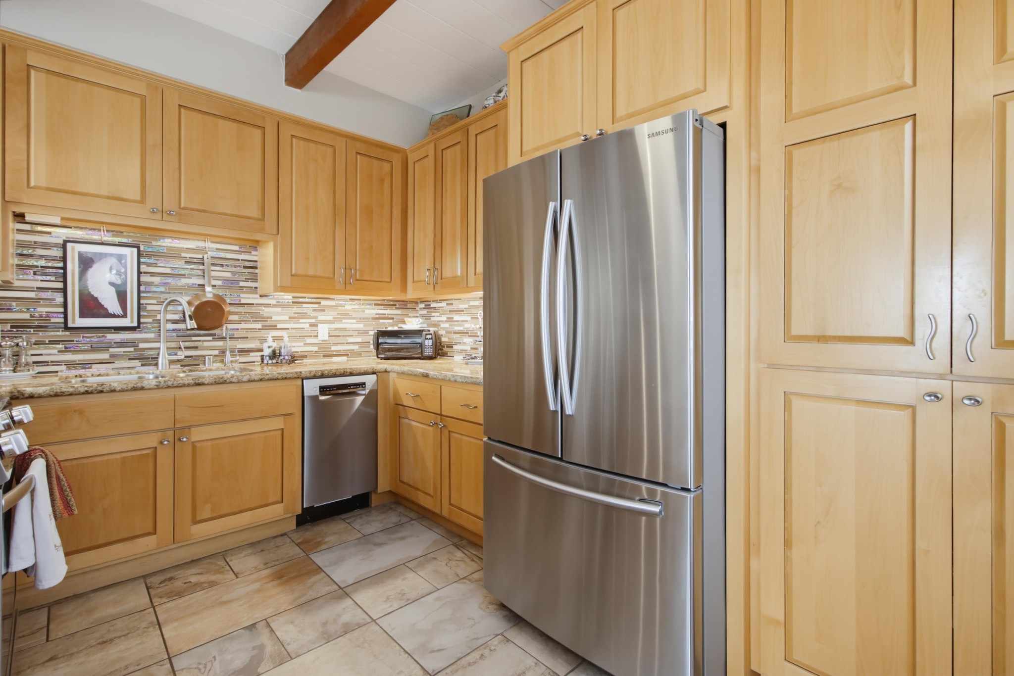 Virtual tour photo 18 of 37 for 519 Stratford Ct Unit R