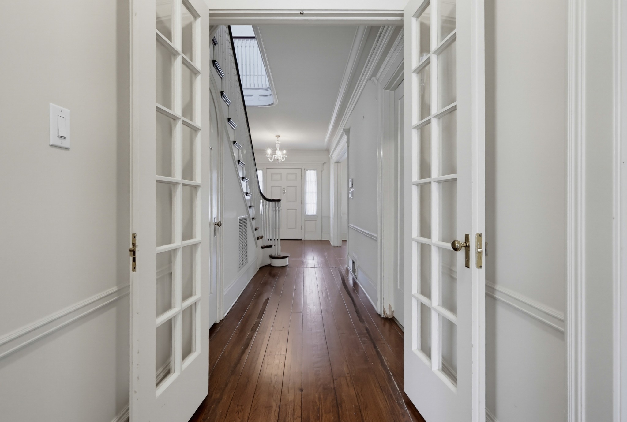 Virtual tour photo 39 of 152 for 520 S Irving Blvd