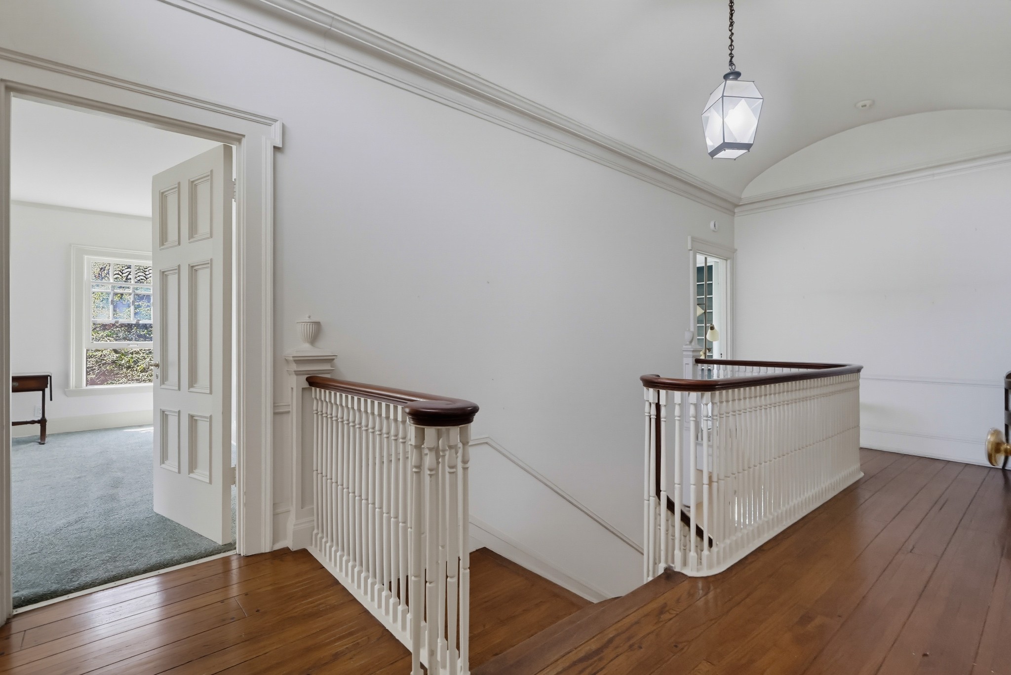 Virtual tour photo 44 of 152 for 520 S Irving Blvd
