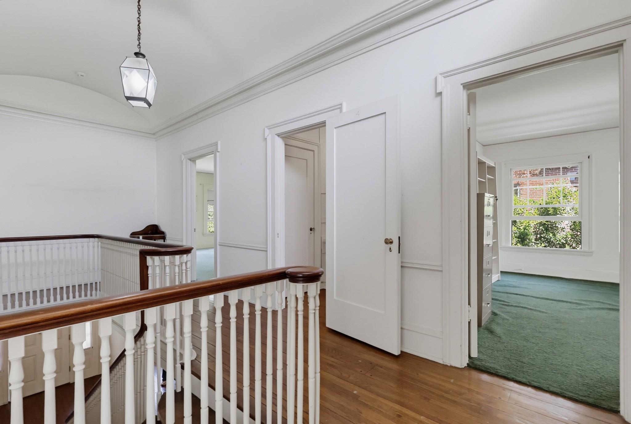 Virtual tour photo 55 of 152 for 520 S Irving Blvd