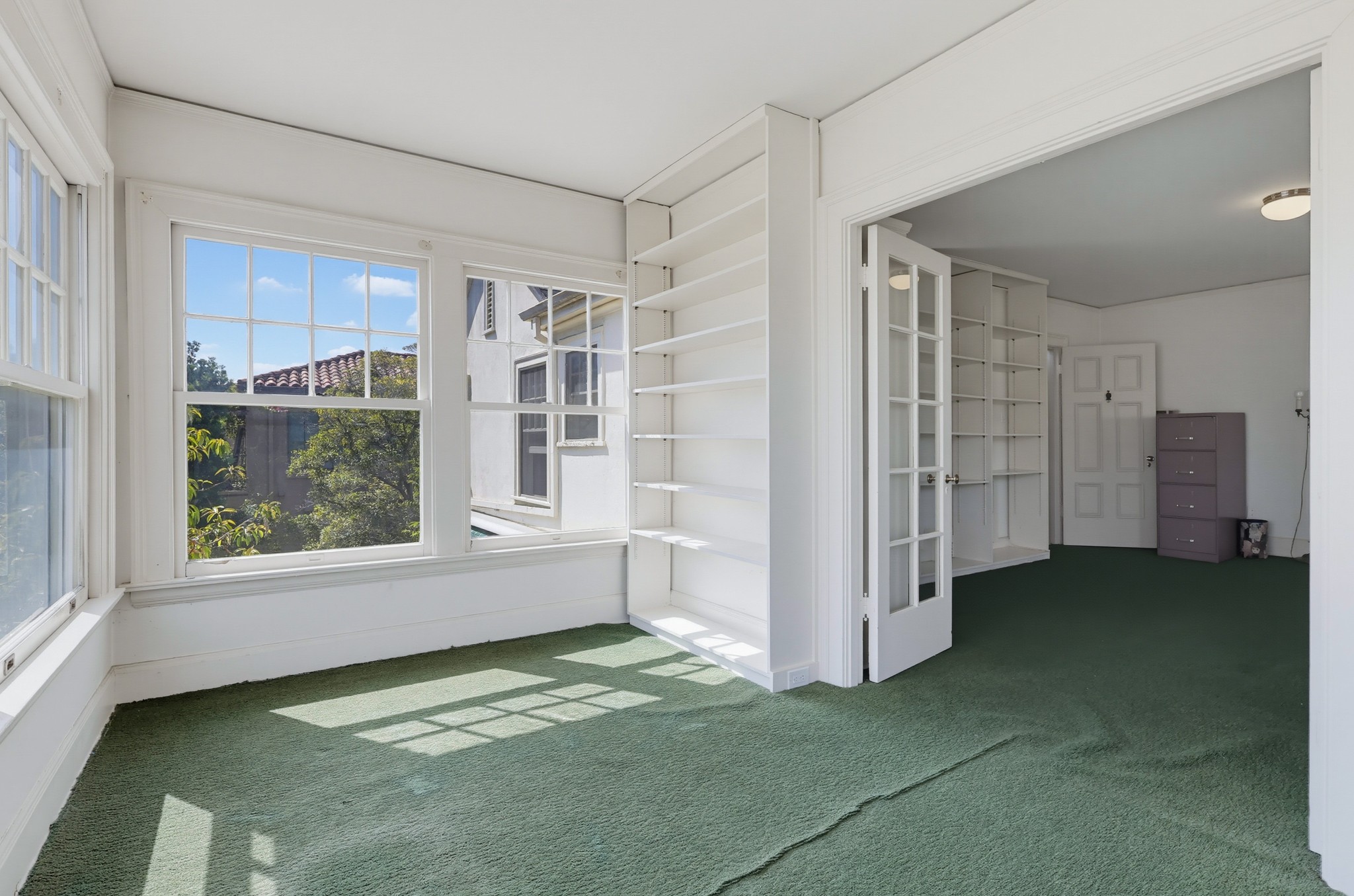 Virtual tour photo 63 of 152 for 520 S Irving Blvd