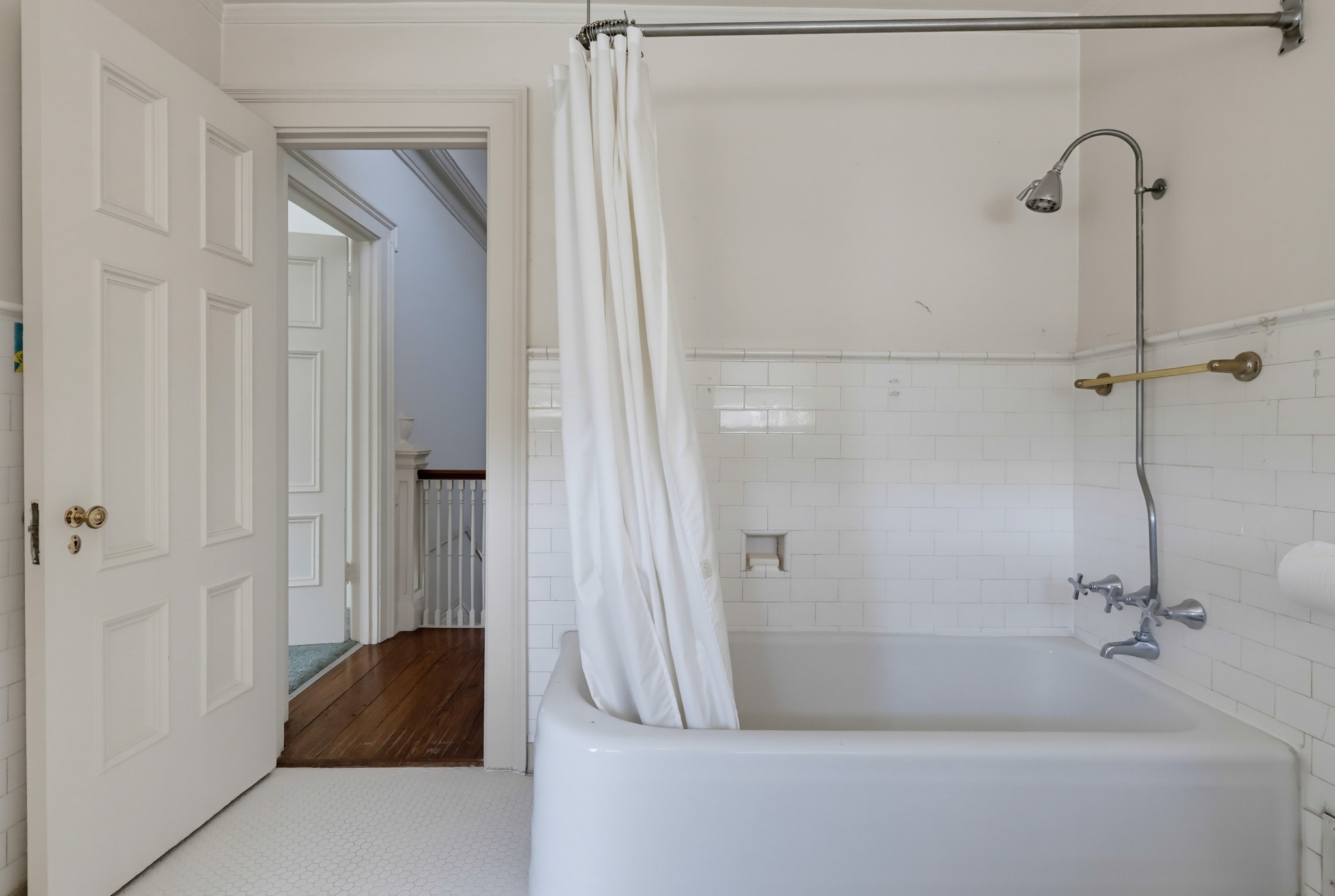 Virtual tour photo 73 of 152 for 520 S Irving Blvd