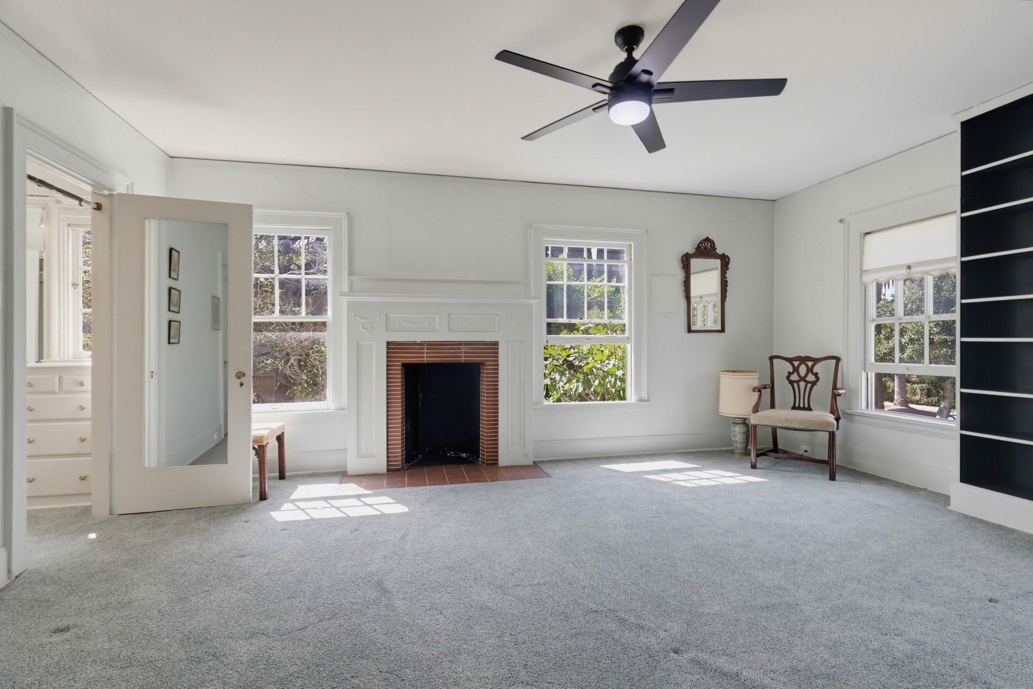 Virtual tour photo 76 of 152 for 520 S Irving Blvd