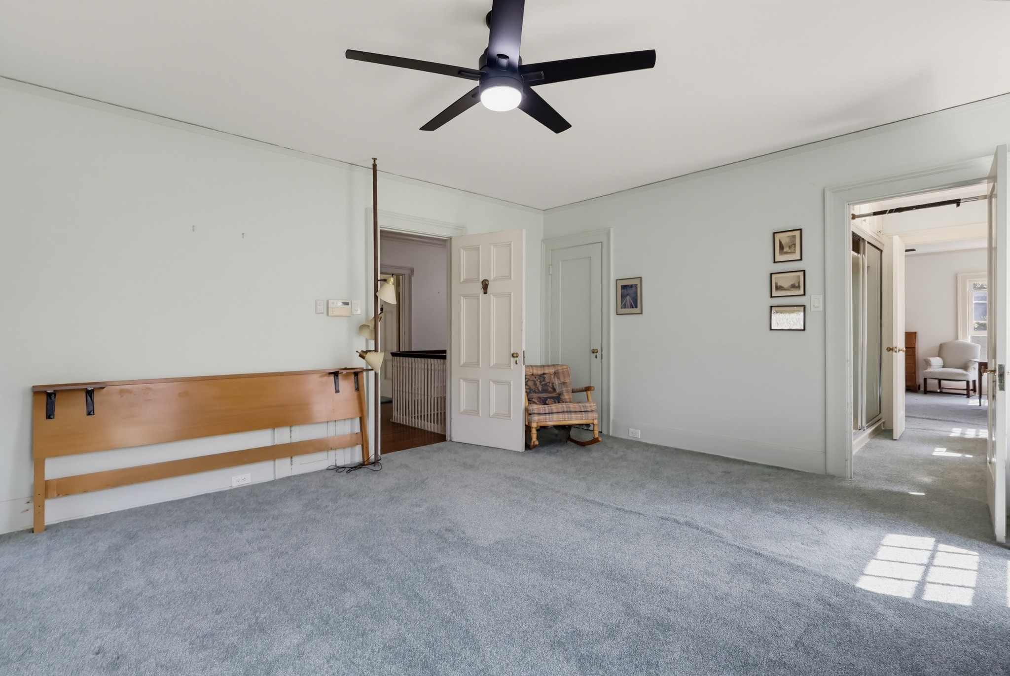 Virtual tour photo 81 of 152 for 520 S Irving Blvd