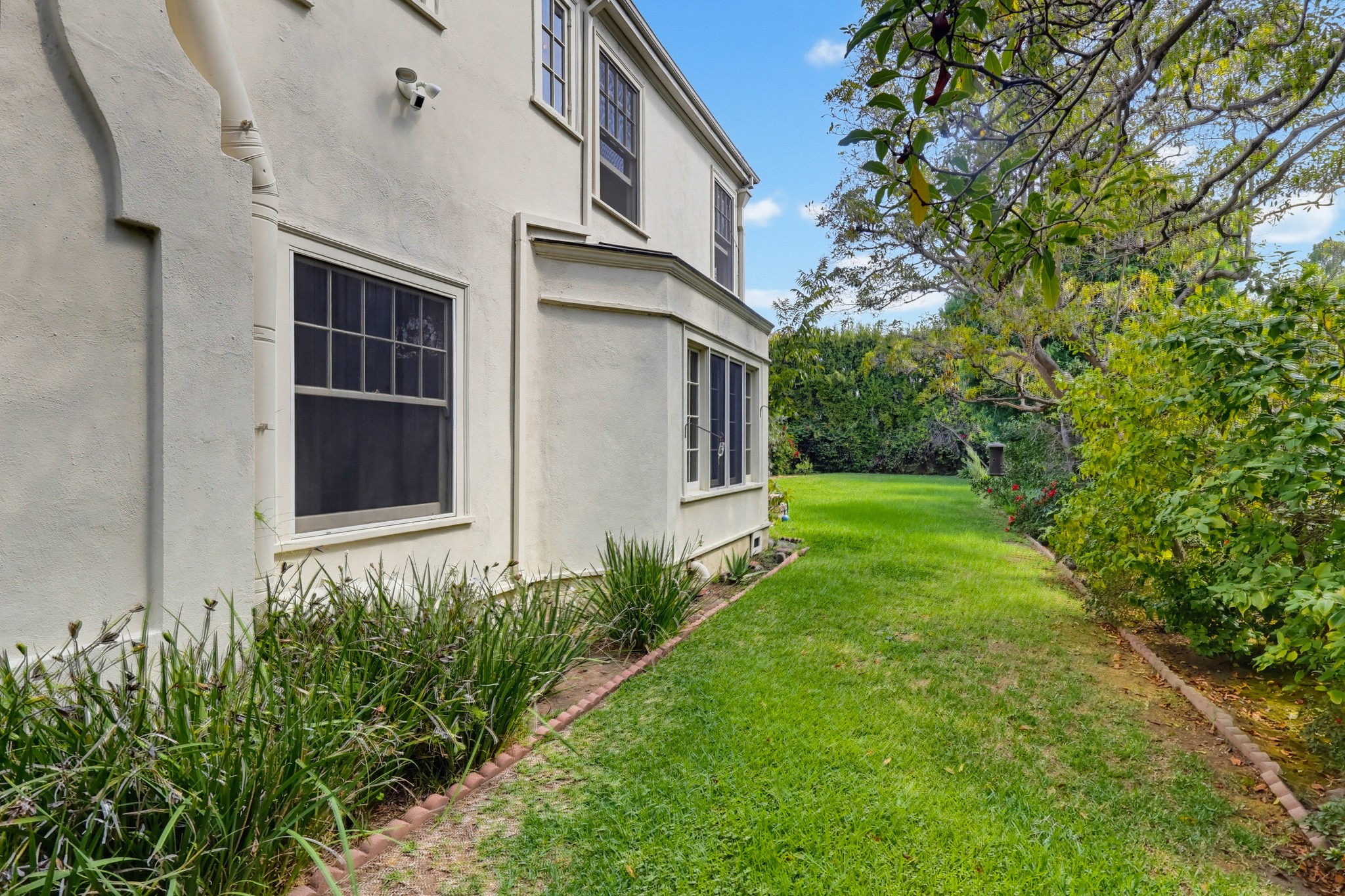 Virtual tour photo 105 of 152 for 520 S Irving Blvd