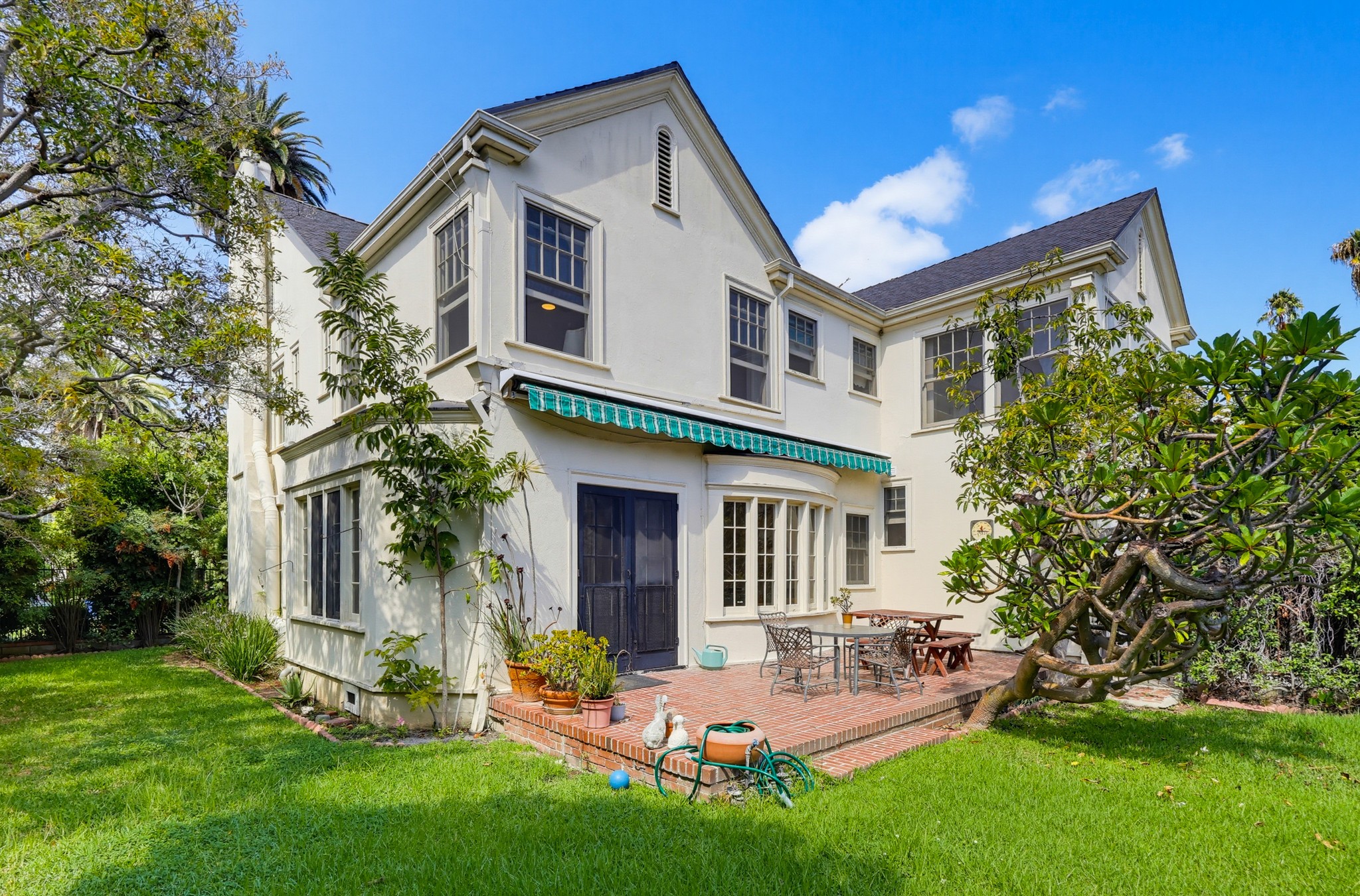 Virtual tour photo 108 of 152 for 520 S Irving Blvd