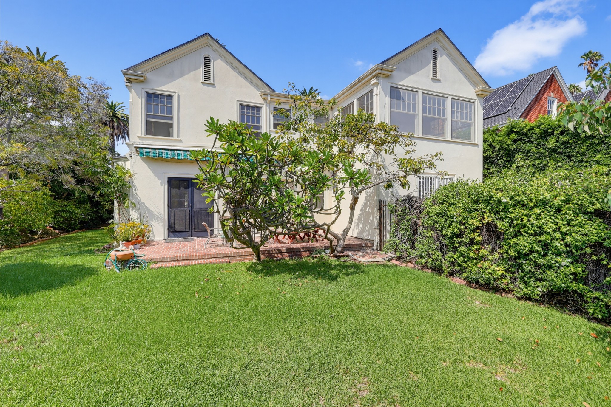 Virtual tour photo 112 of 152 for 520 S Irving Blvd