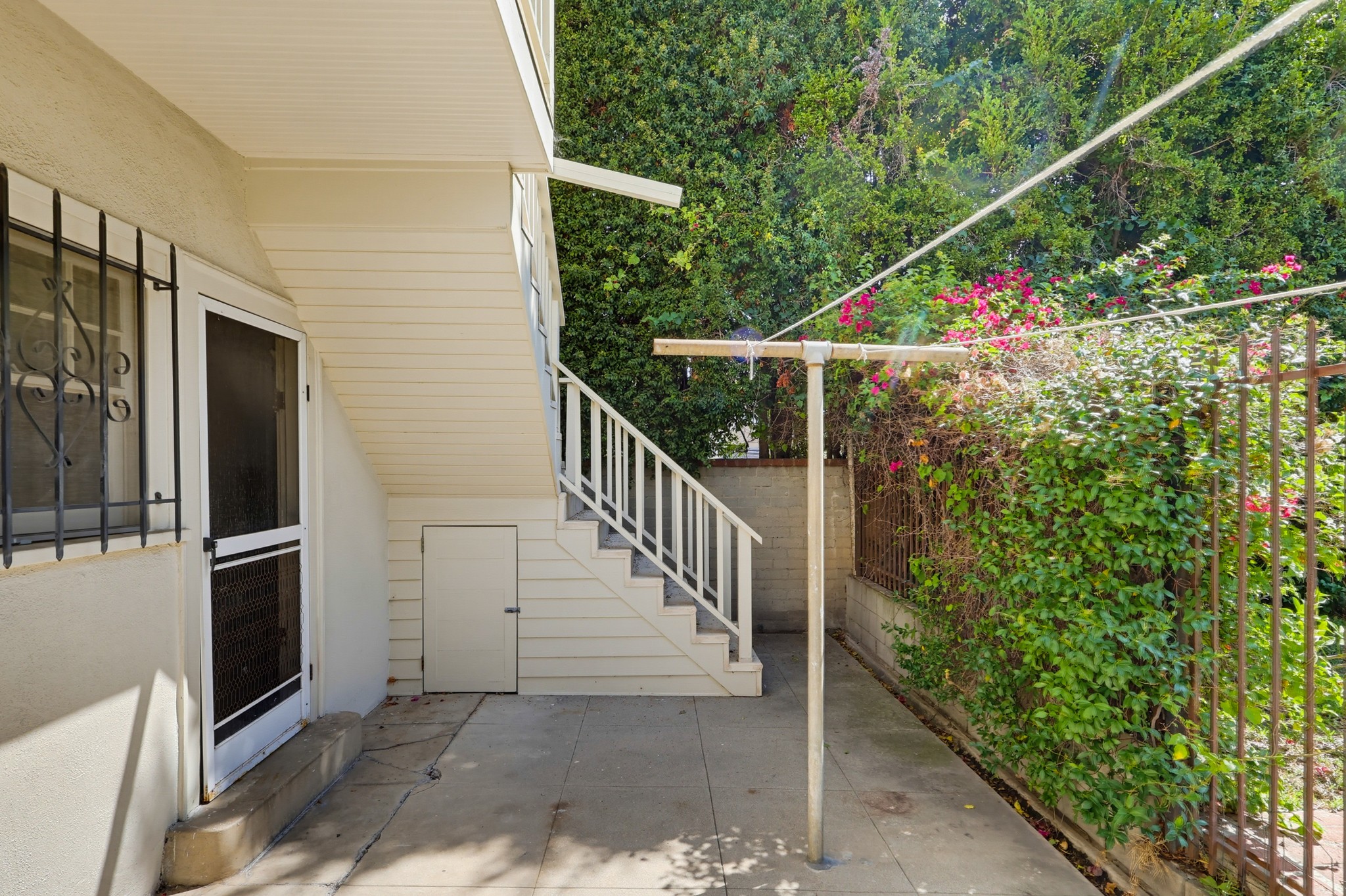 Virtual tour photo 116 of 152 for 520 S Irving Blvd