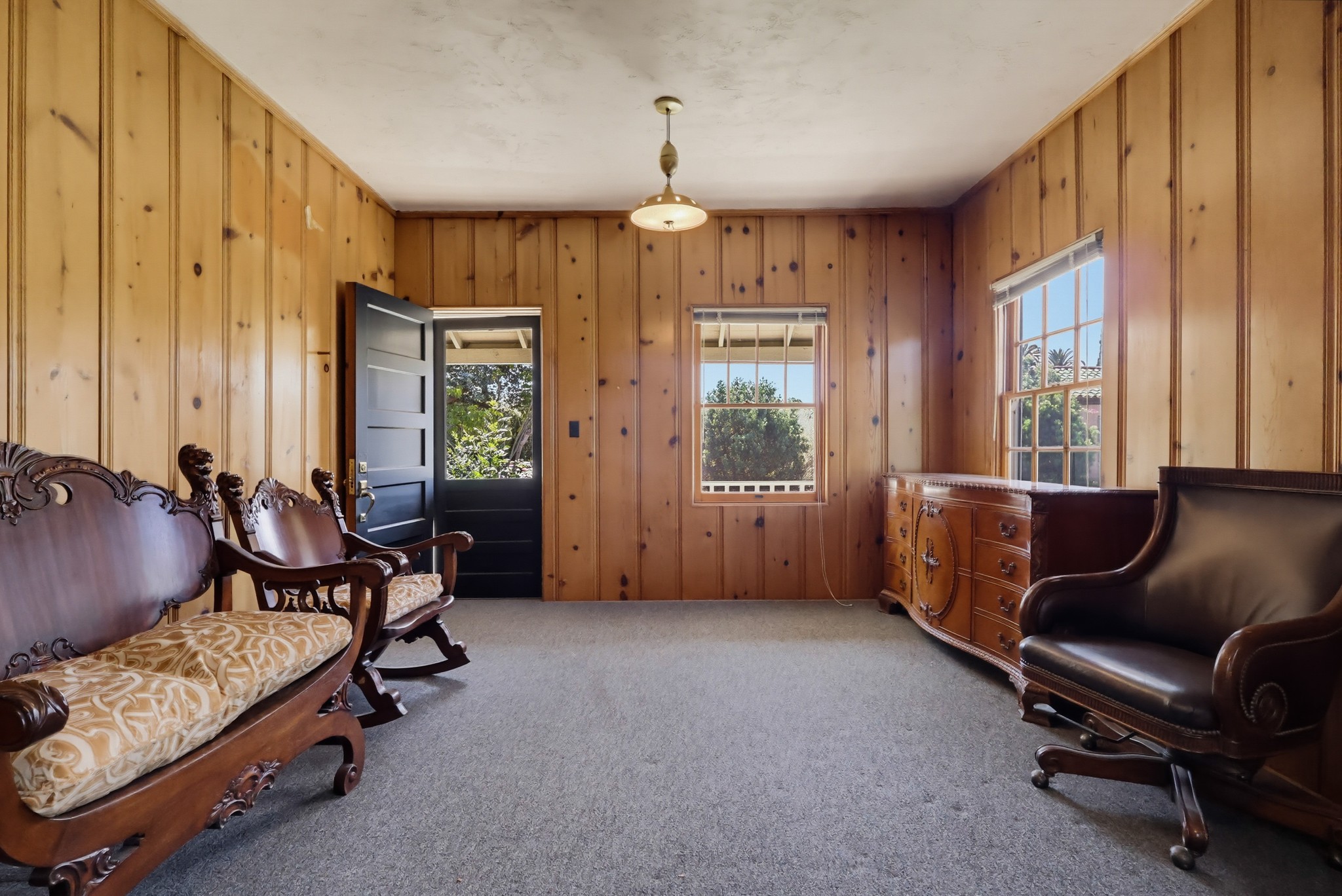 Virtual tour photo 130 of 152 for 520 S Irving Blvd