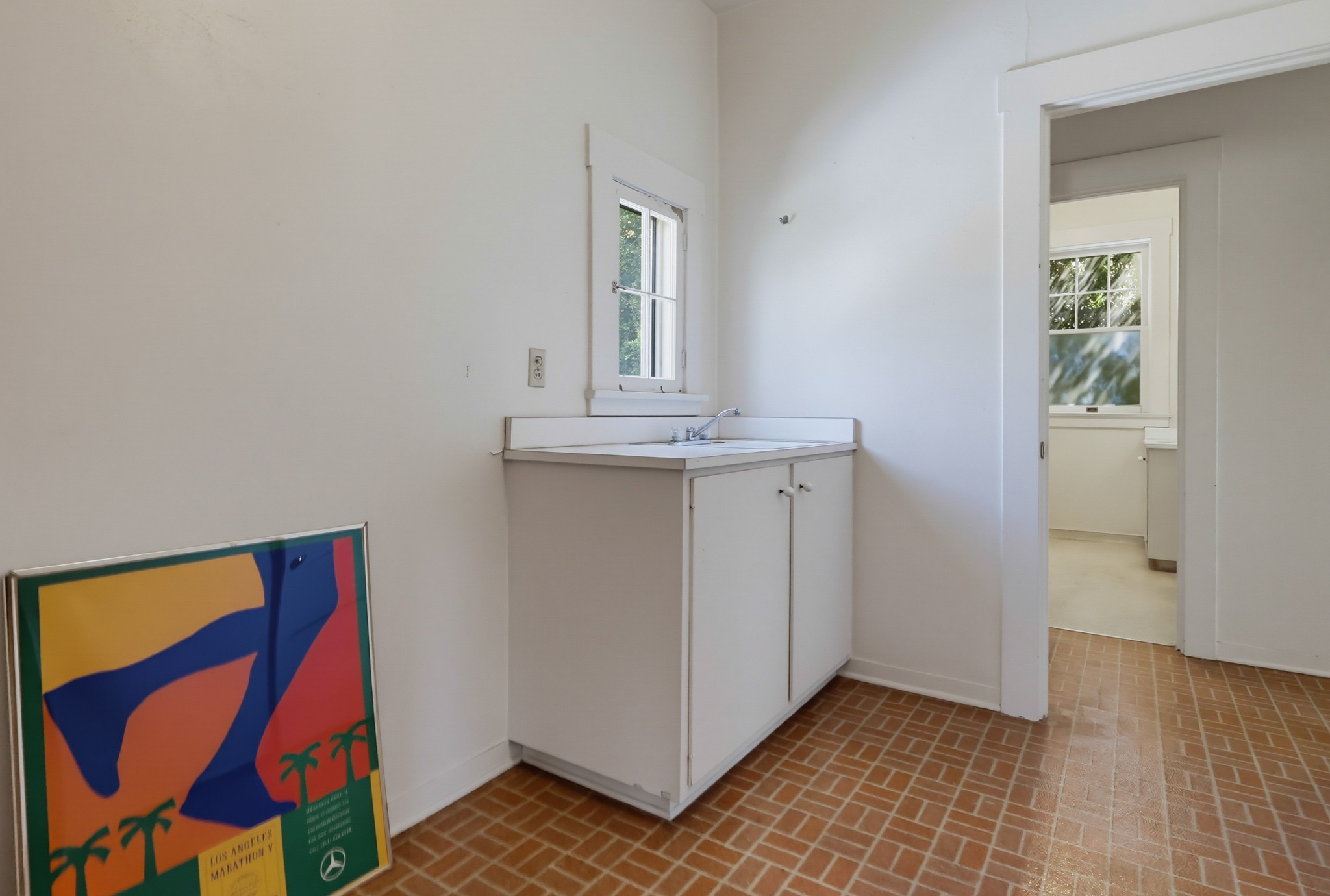 Virtual tour photo 142 of 152 for 520 S Irving Blvd