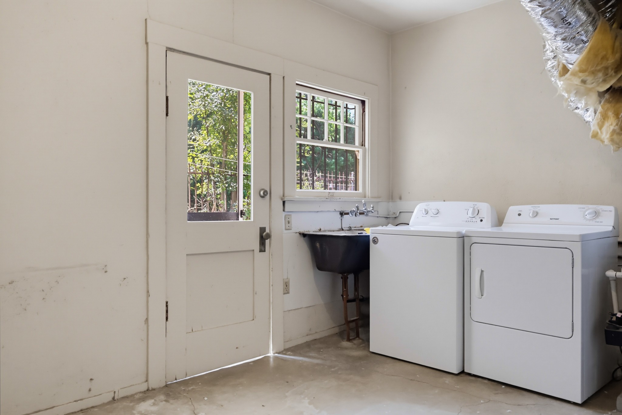 Virtual tour photo 151 of 152 for 520 S Irving Blvd