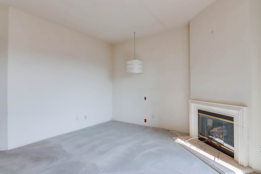 Virtual tour photo 12 of 49 for 521 Arbor Dr