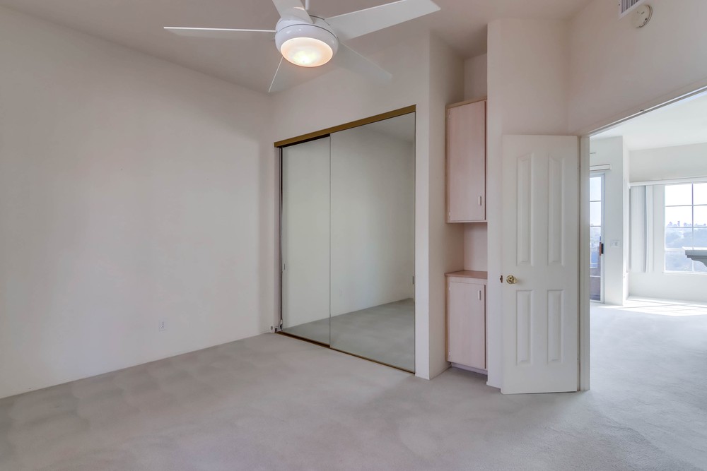 Virtual tour photo 41 of 49 for 521 Arbor Dr