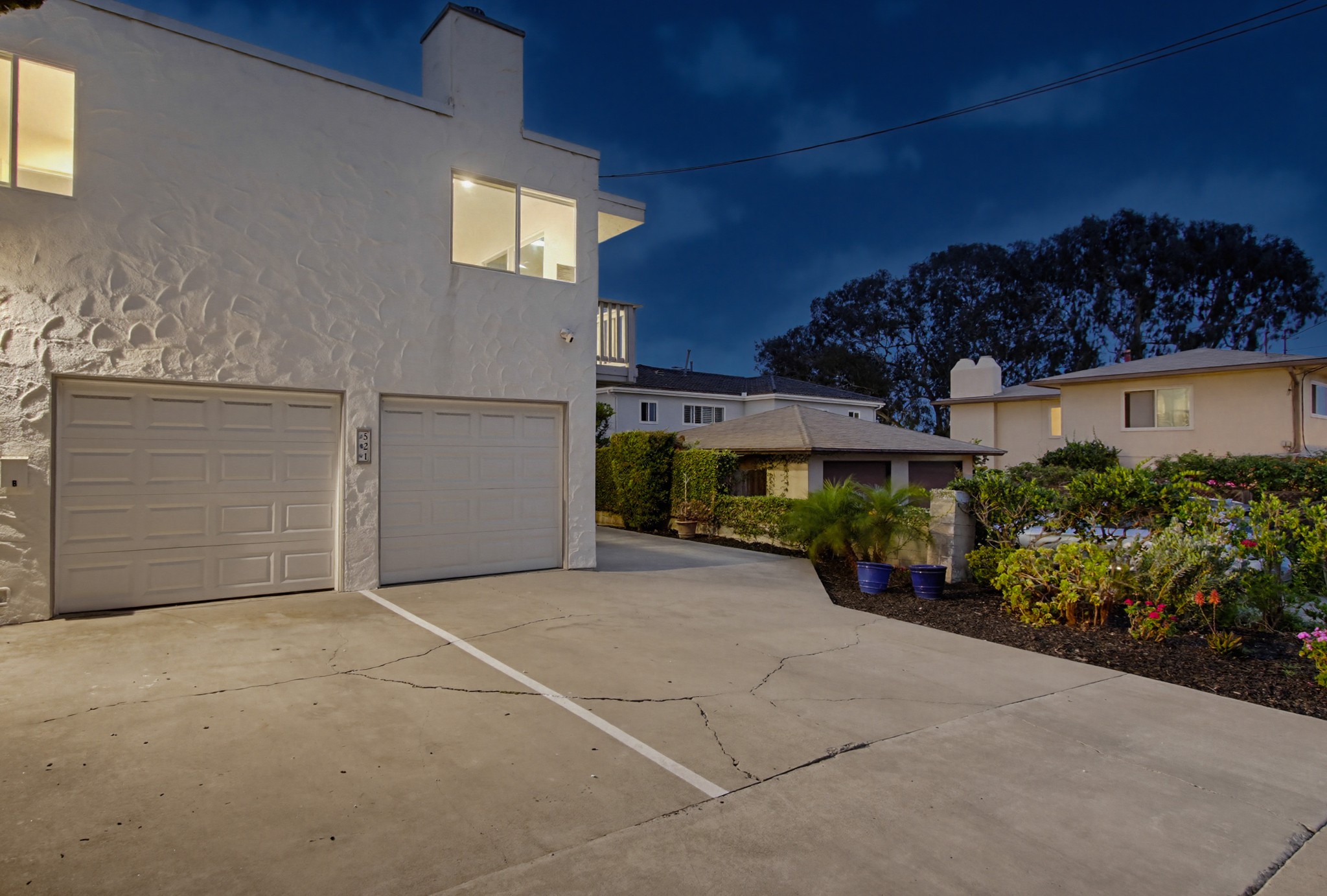Virtual tour photo 3 of 124 for 521 Arenas St