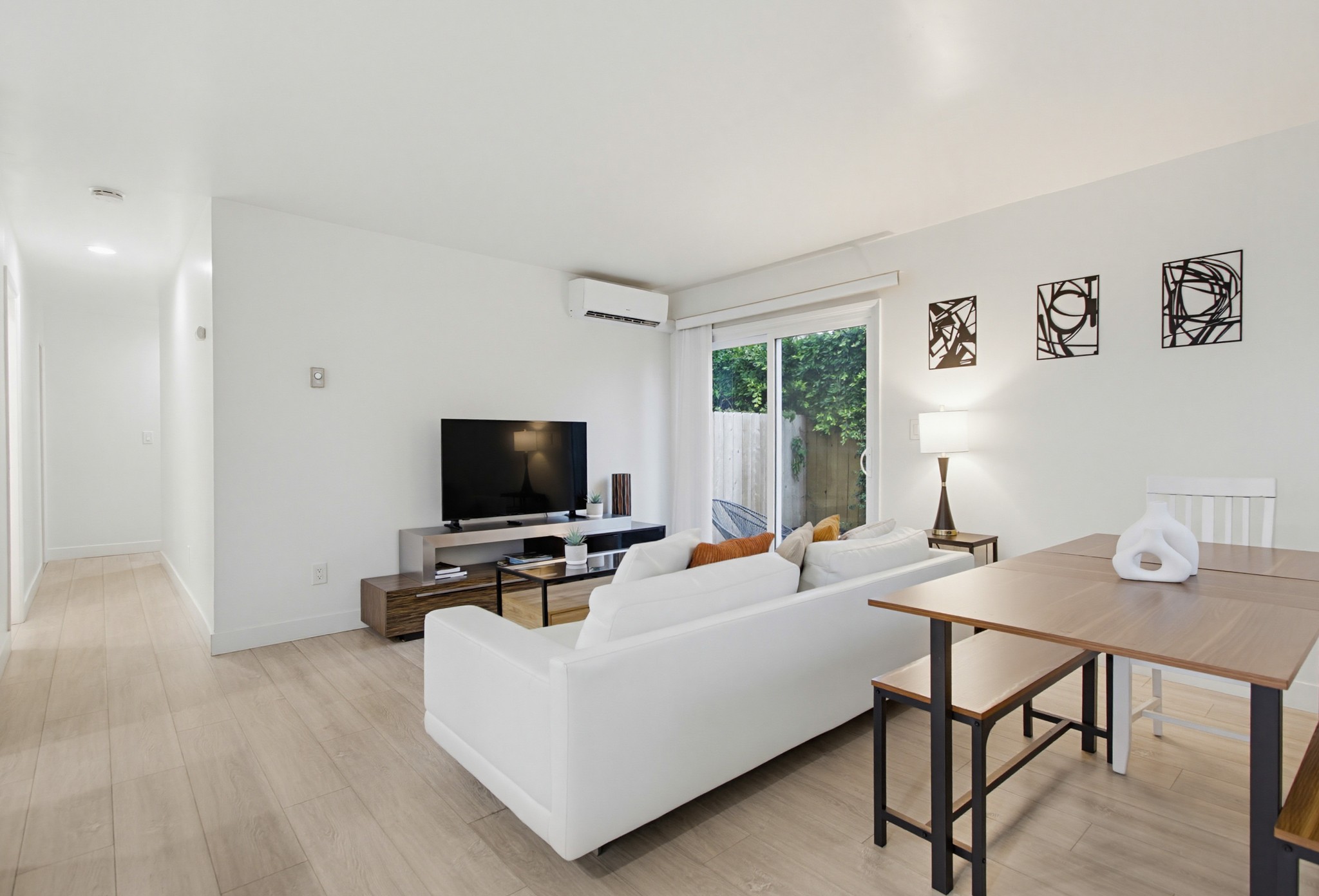Virtual tour photo 9 of 124 for 521 Arenas St