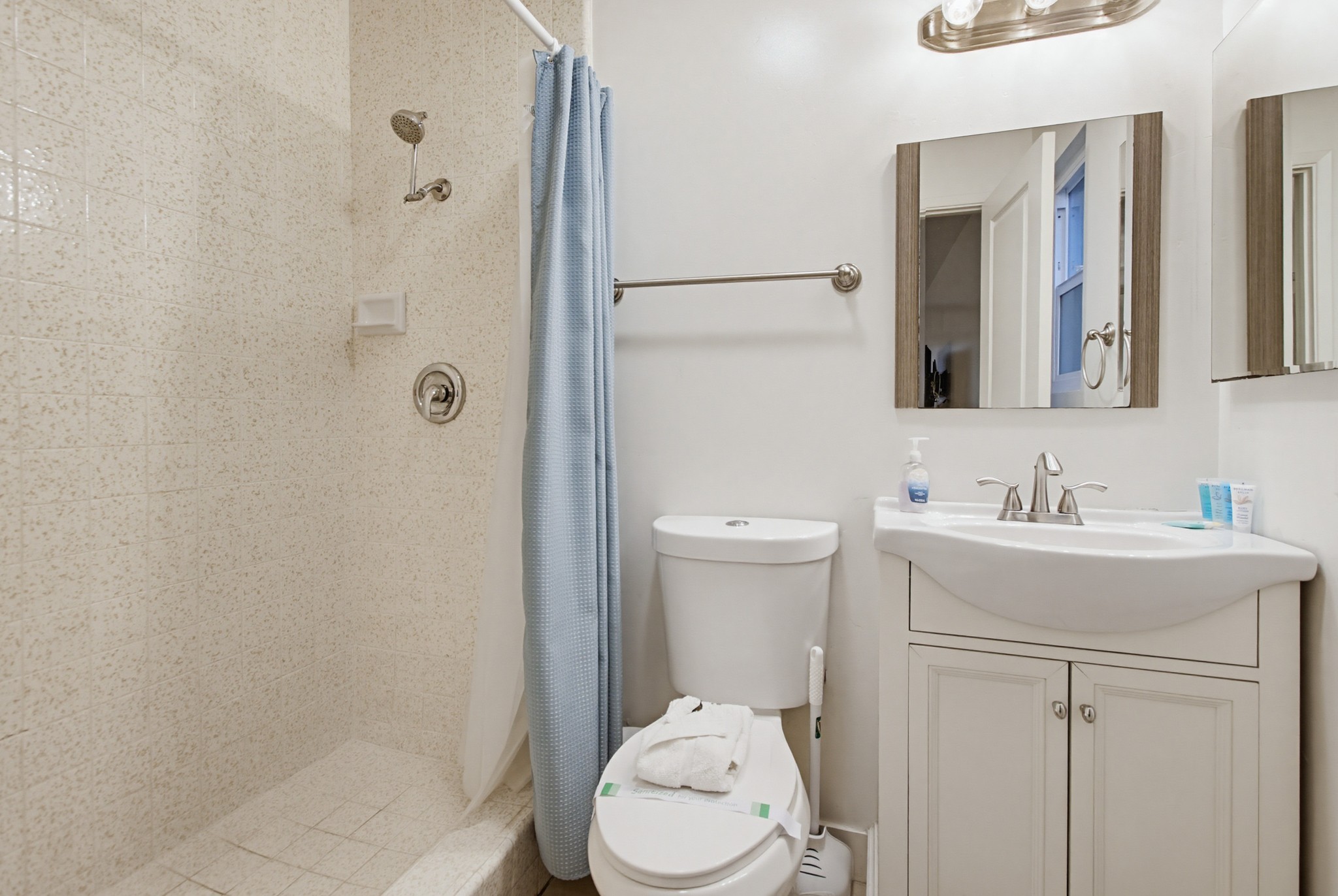 Virtual tour photo 22 of 124 for 521 Arenas St