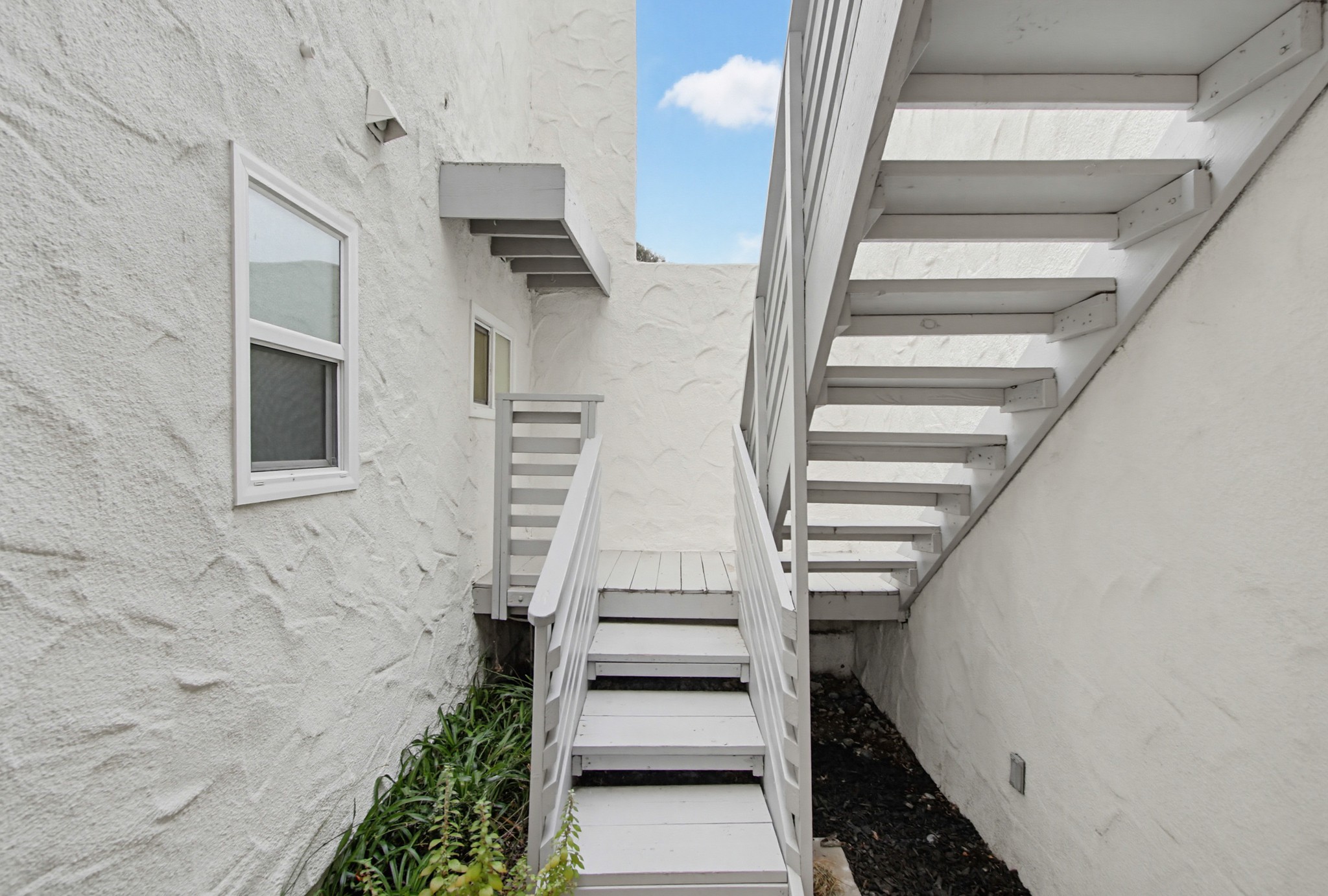 Virtual tour photo 37 of 124 for 521 Arenas St