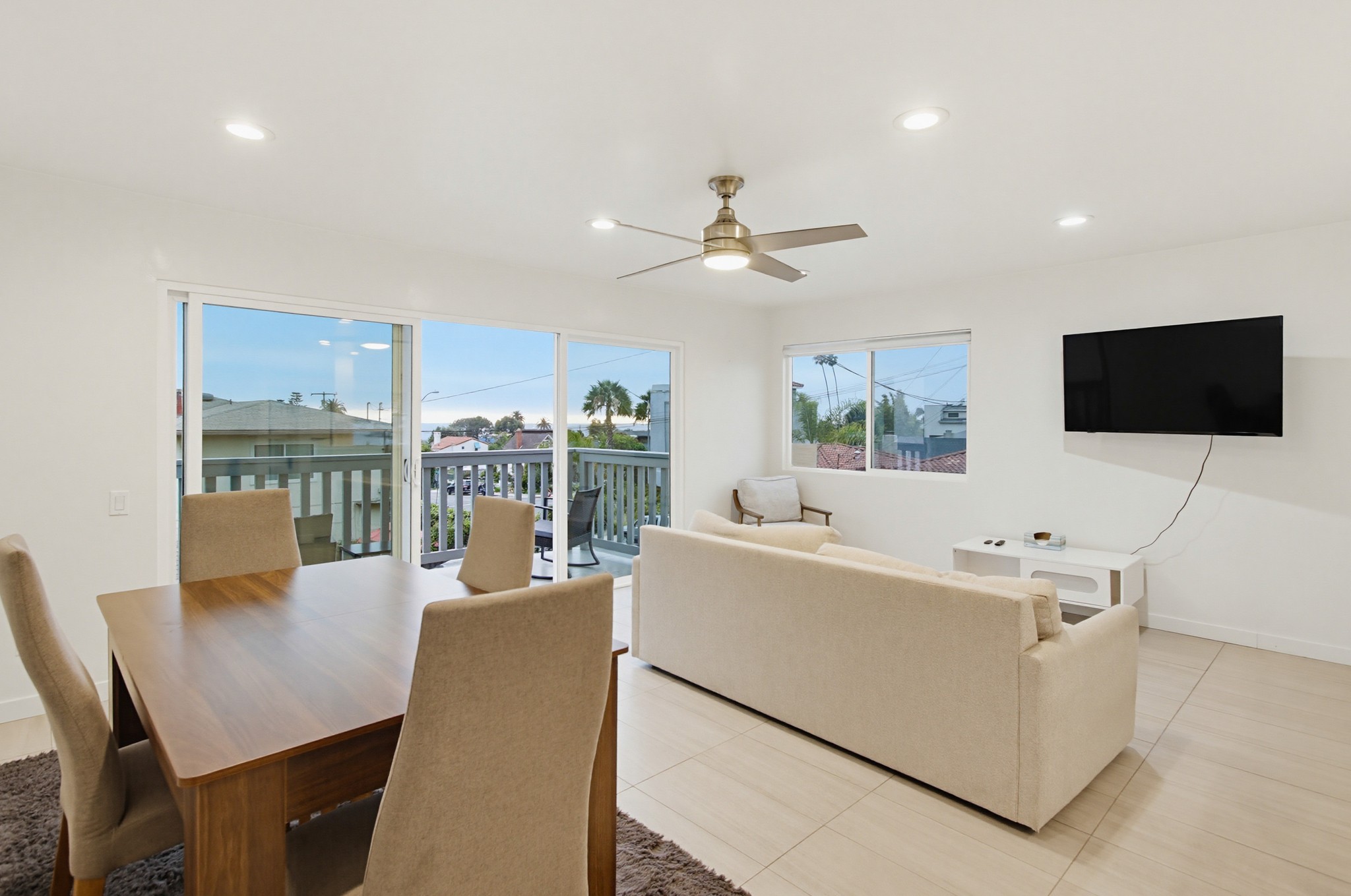 Virtual tour photo 40 of 124 for 521 Arenas St