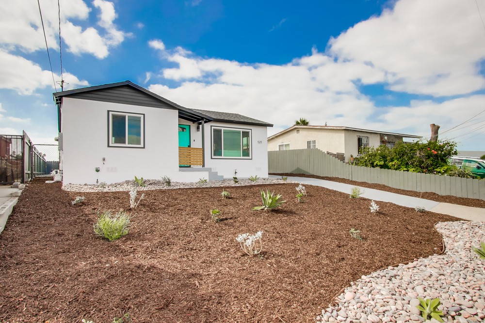 Virtual tour photo 4 of 36 for 5211 San Bernardo Terrace