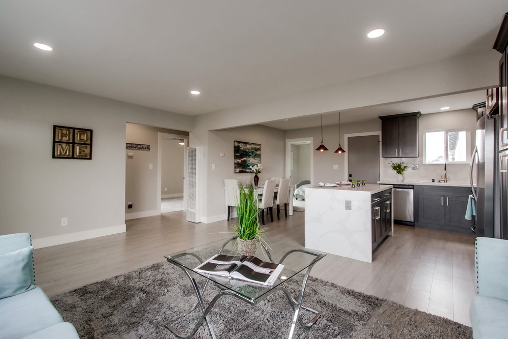 Virtual tour photo 7 of 36 for 5211 San Bernardo Terrace