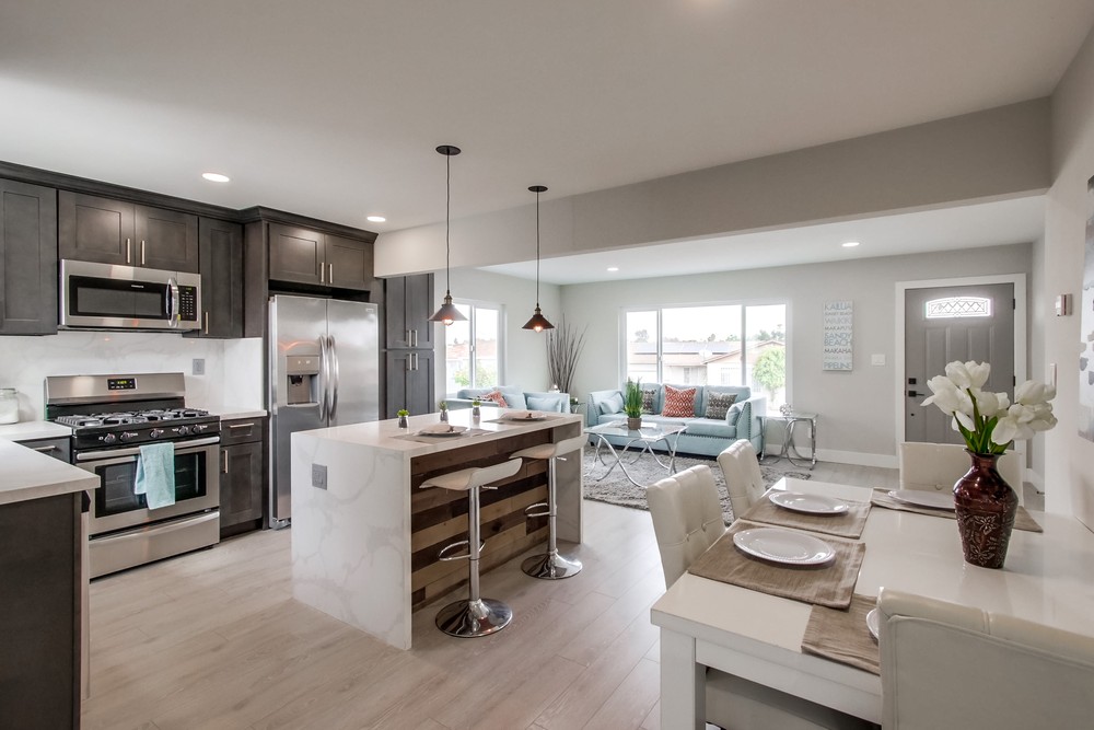 Virtual tour photo 13 of 36 for 5211 San Bernardo Terrace