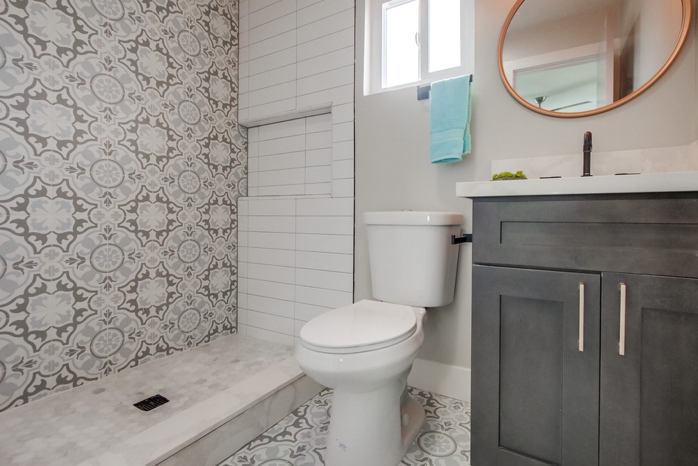 Virtual tour photo 19 of 36 for 5211 San Bernardo Terrace