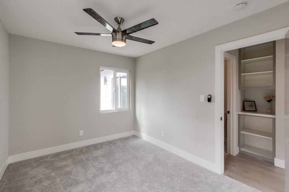 Virtual tour photo 25 of 36 for 5211 San Bernardo Terrace