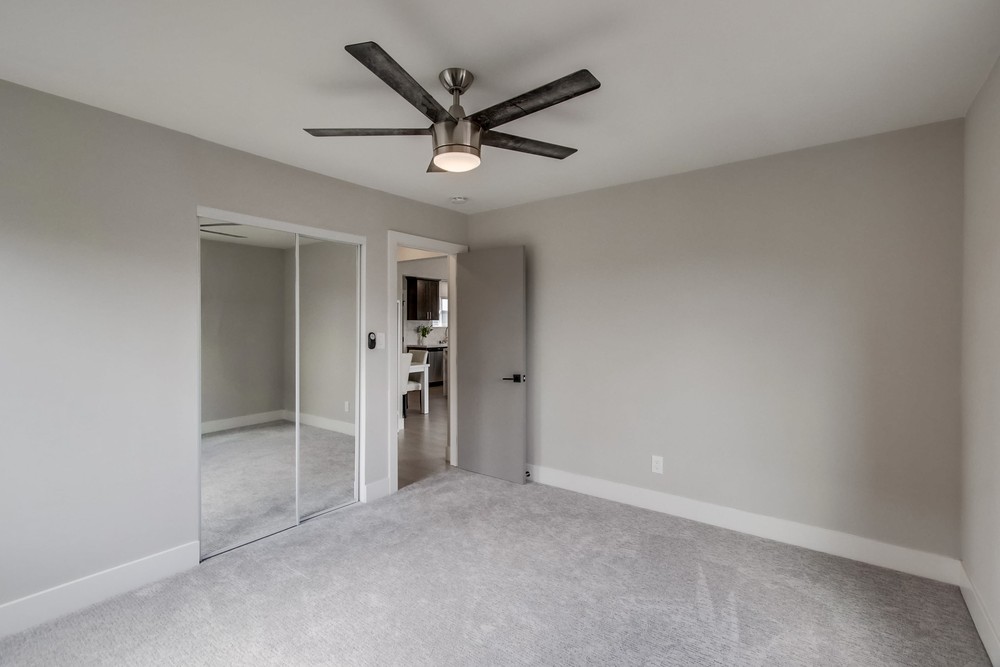 Virtual tour photo 29 of 36 for 5211 San Bernardo Terrace