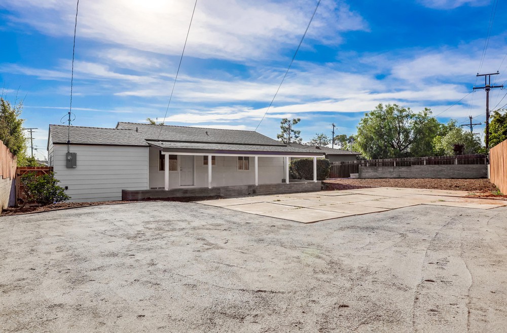 Virtual tour photo 26 of 25 for 5212 Maring Pl