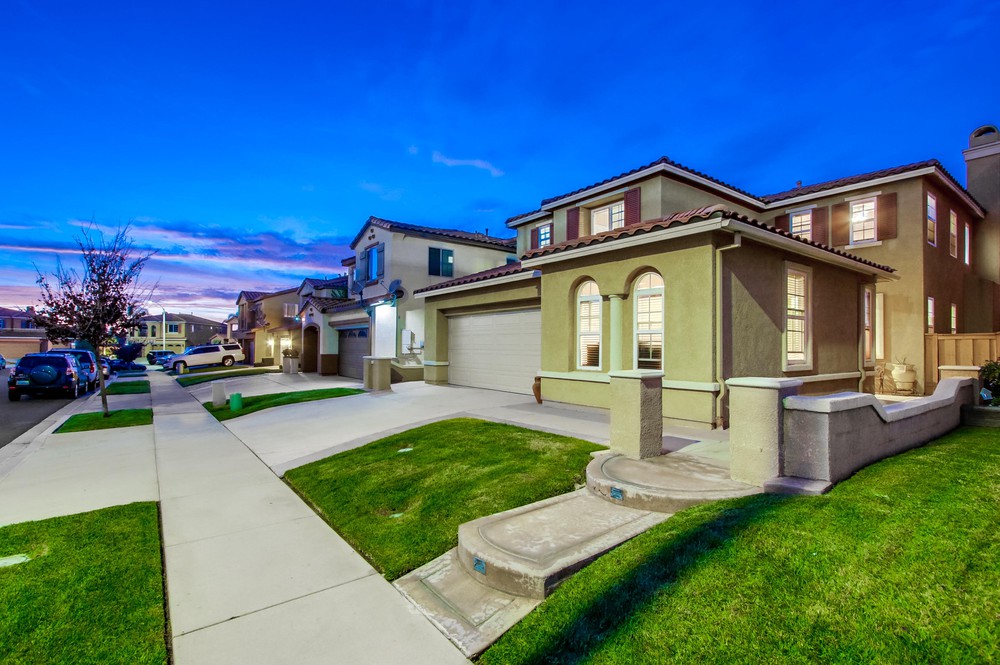 Virtual tour photo 1 of 52 for 5212 Sandbar Cove Way