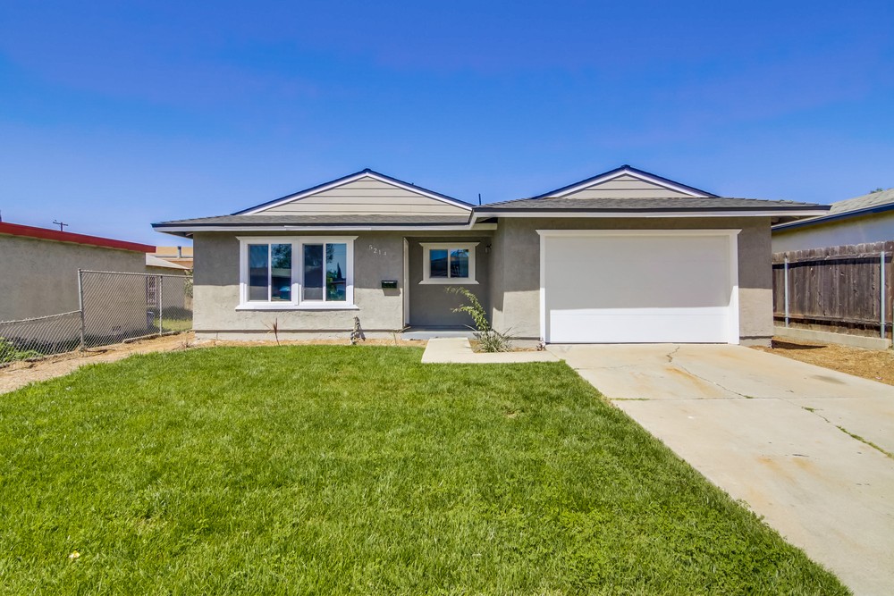 Virtual tour photo 4 of 47 for 5214 Olvera Ave