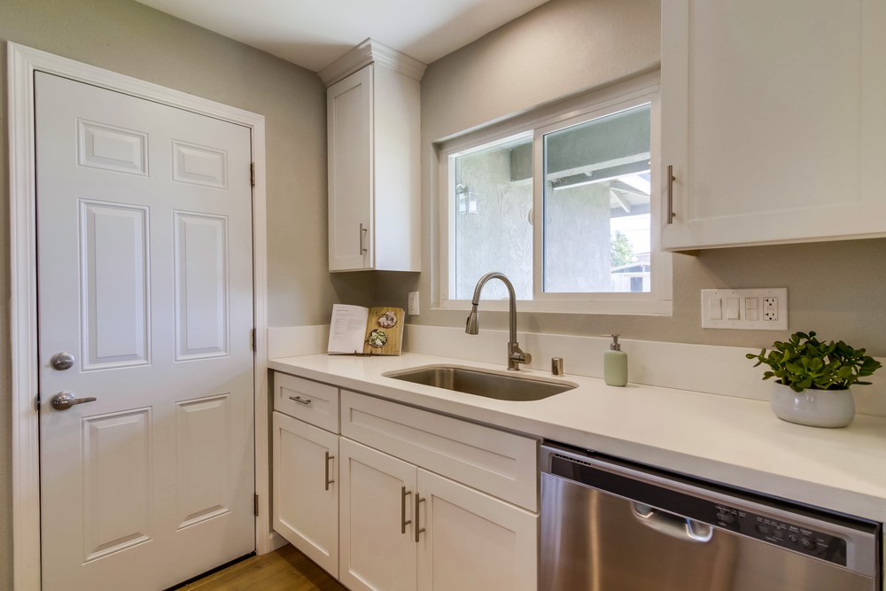 Virtual tour photo 27 of 47 for 5214 Olvera Ave