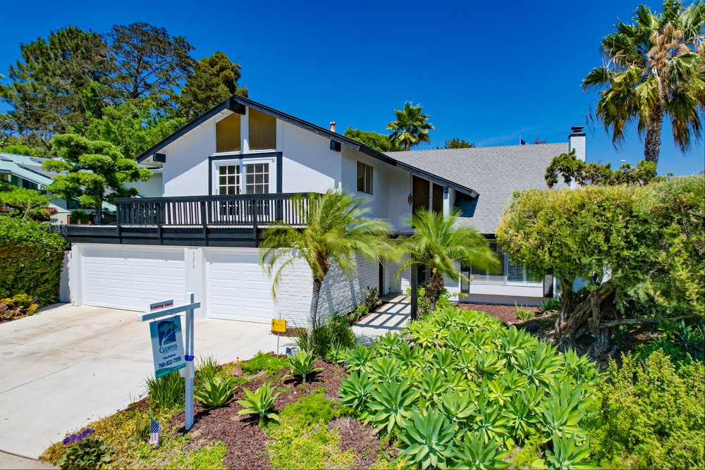 Virtual tour photo 6 of 46 for 5215 Edgeworth Rd