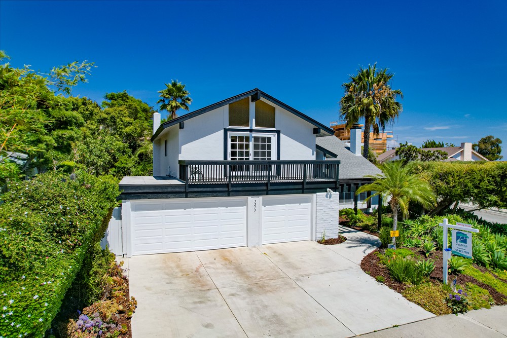 Virtual tour photo 9 of 46 for 5215 Edgeworth Rd