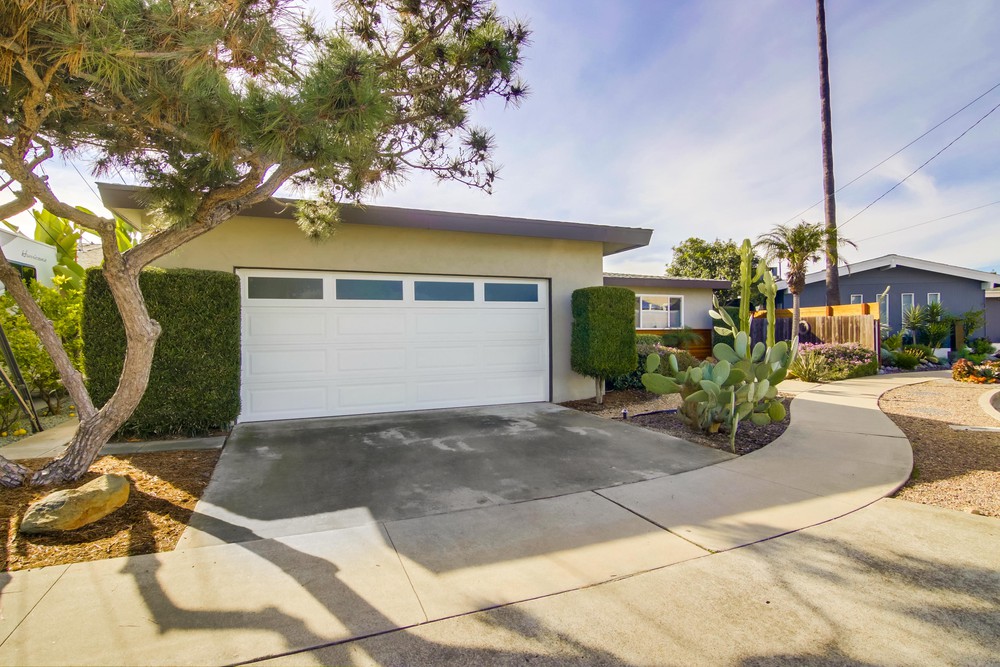 Virtual tour photo 3 of 72 for 5217 Prosperity Ln