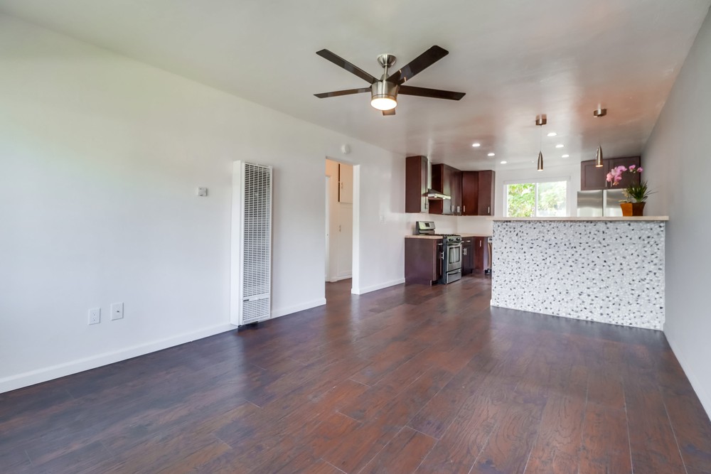Virtual tour photo 4 of 25 for 5218 Dawes St