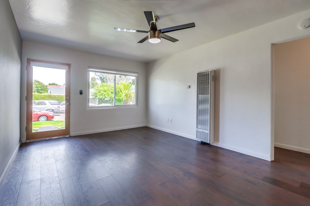 Virtual tour photo 6 of 25 for 5218 Dawes St