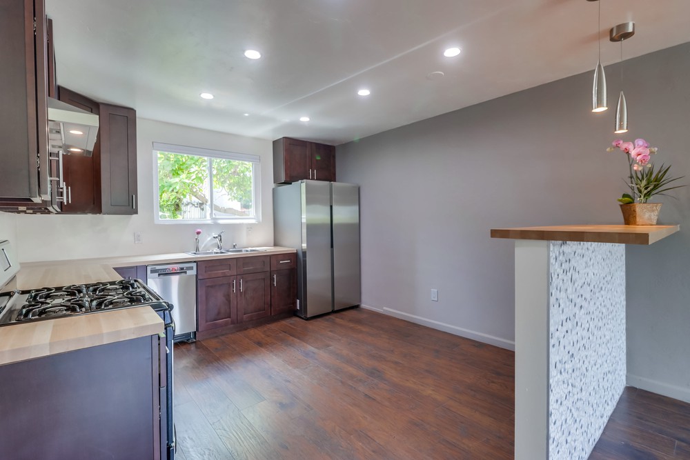 Virtual tour photo 10 of 25 for 5218 Dawes St