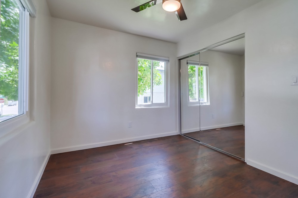 Virtual tour photo 13 of 25 for 5218 Dawes St