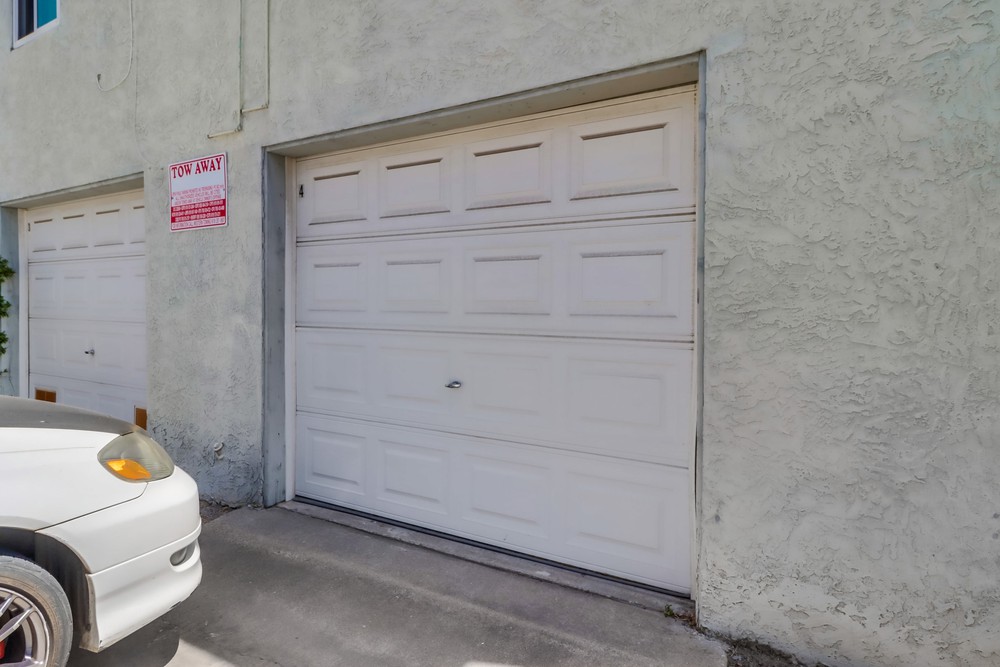 Virtual tour photo 21 of 25 for 5218 Dawes St