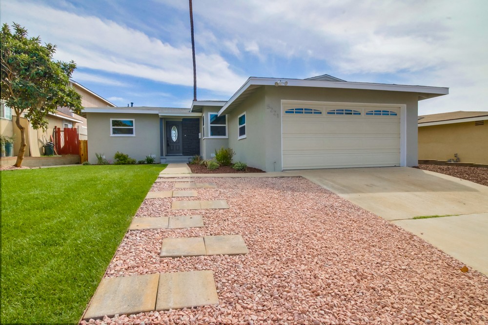 Virtual tour photo 4 of 37 for 5221 Reynolds St